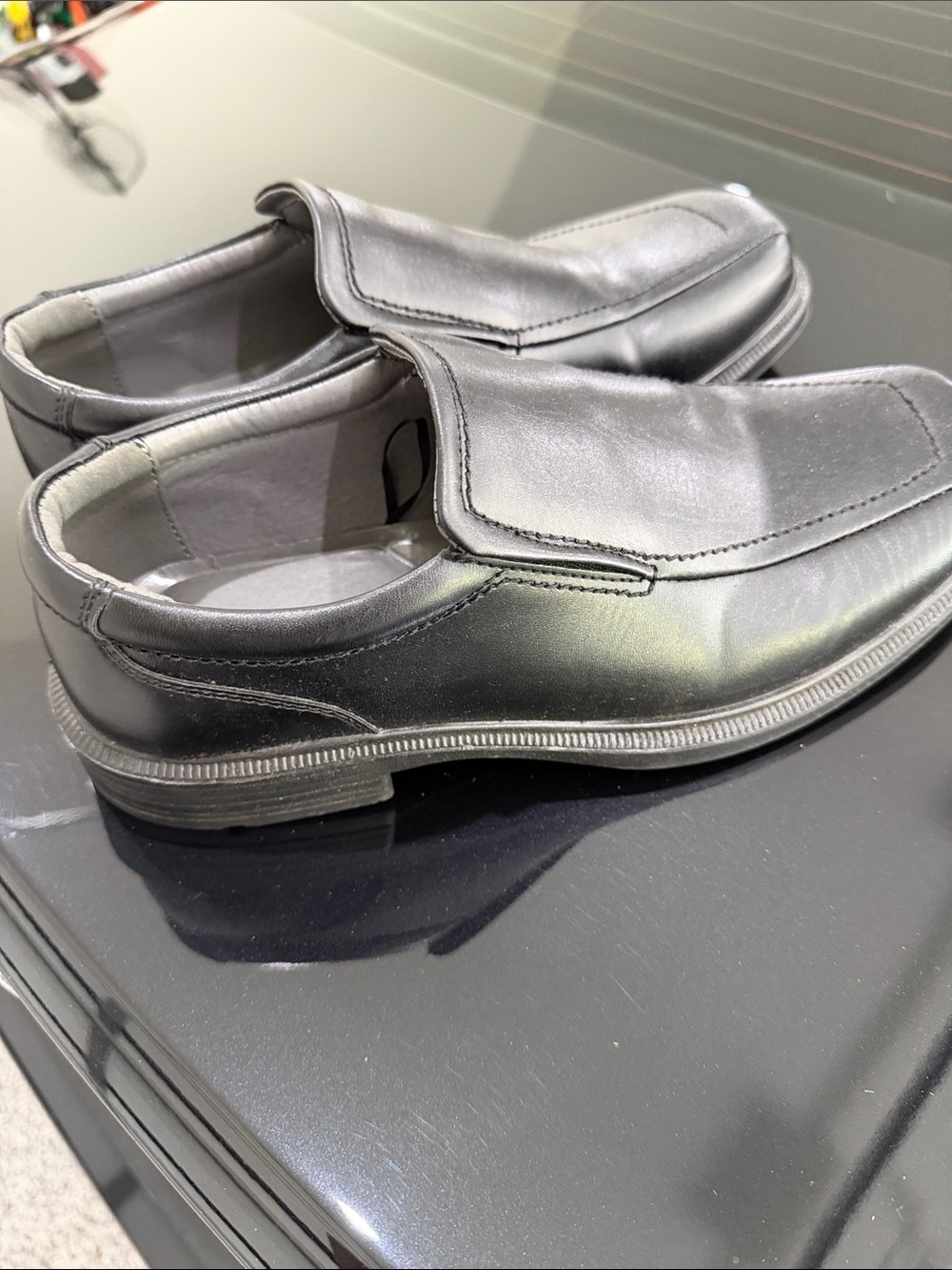 Deer Stags Black Slip-On Casual Loafers - Picture 2 of 3